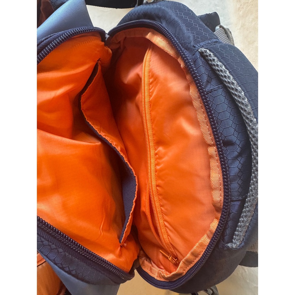 Kurgo G-Train K9 Pet Carrier Backpack Navy Blue Orange Good Technical Hiking - Picture 3 of 7